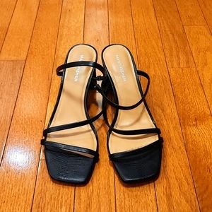 Women's Marc Fisher black sandals